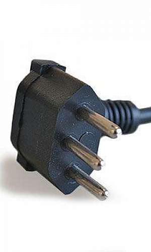 Cabo PP com plug injetado Cabo PP com plug injetado