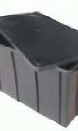 Caixa plástica fechada Caixa plástica fechada