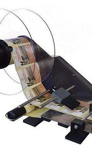 Dispensador automático de etiquetas Dispensador automático de etiquetas