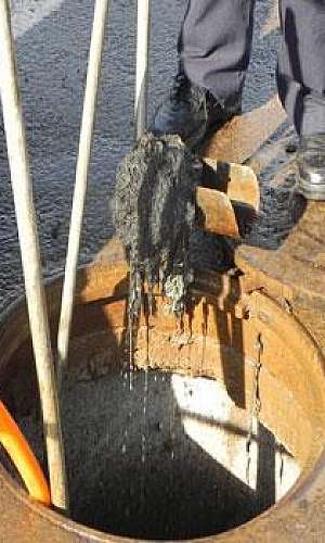 Limpeza de fossa Limpeza de fossa