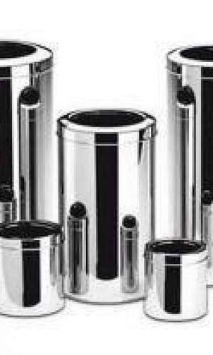 Lixeira com aro Lixeira com aro