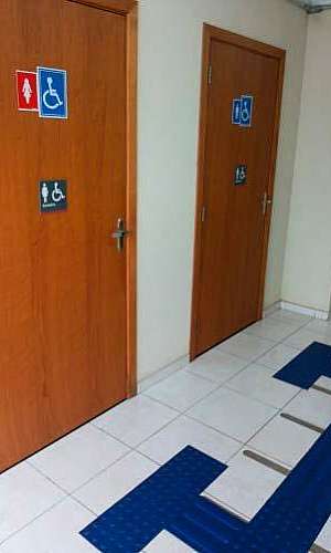 Placas de Sinalização em Braille Placas de Sinalização em Braille