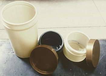 Pote plastico com tampa 150ml Pote plastico com tampa 150ml